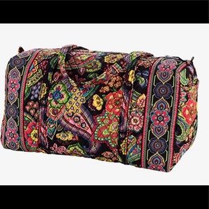 Vera Bradley Large Duffle in Synphony in Hue